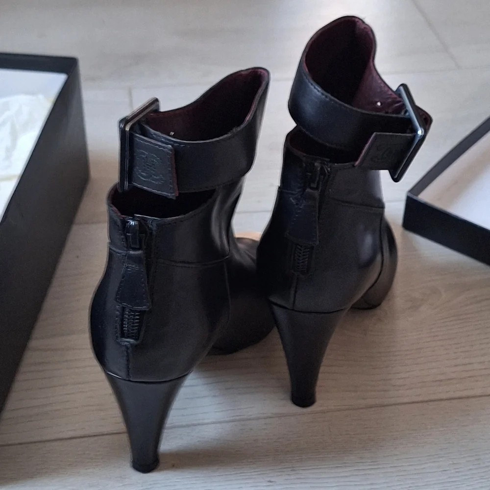 Chanel Boots Size 37 Coco Mark CC Logo Short Strap High Heel Bicolor